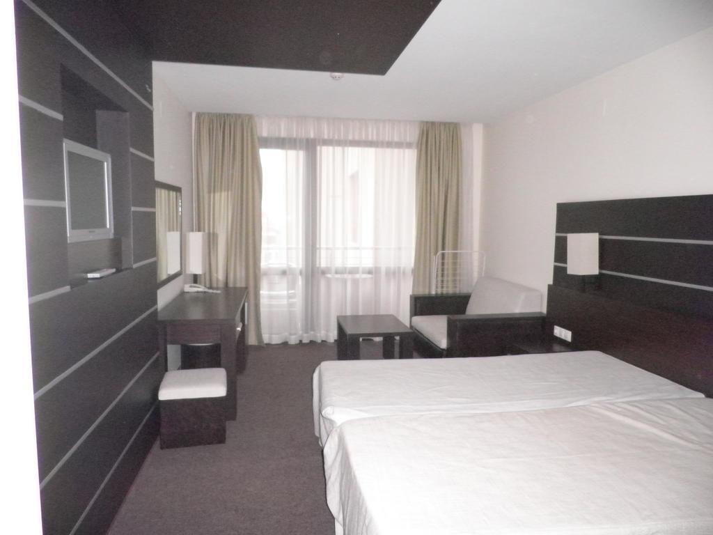 Hotel Vigo Nesebar Exterior photo